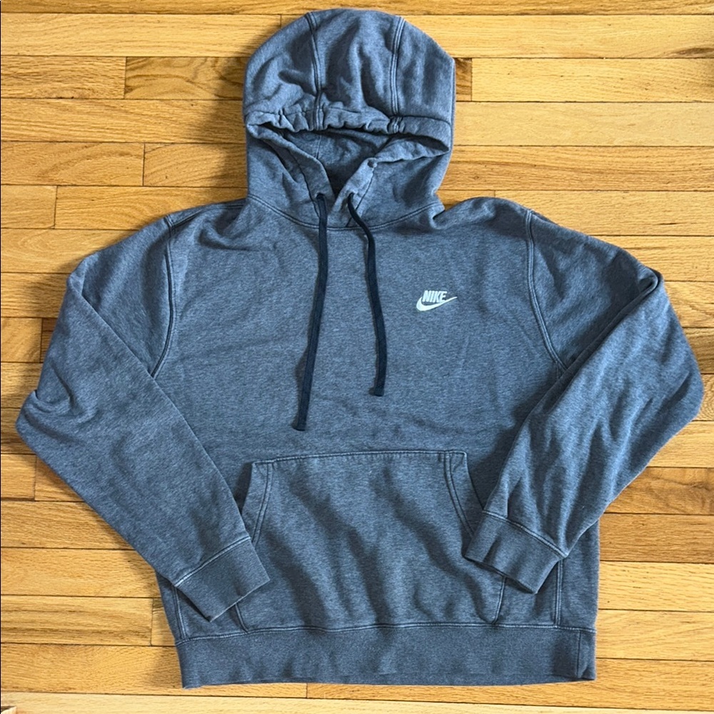 Men’s Medium Nike Gray Sweatshirt